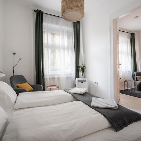 Gellert Mountain Apartment Budapest Exterior foto