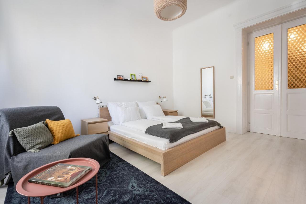 Gellert Mountain Apartment Budapest Exterior foto